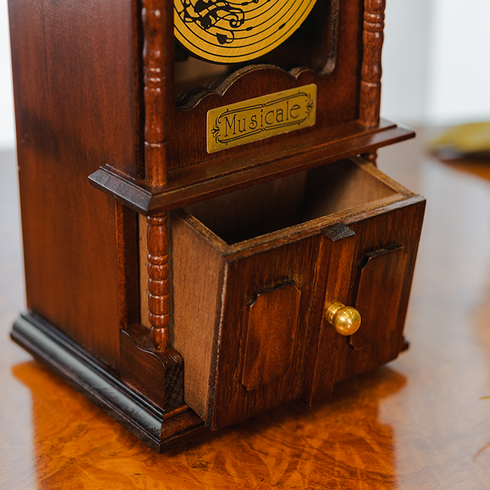 ミニアンティーク木製オルゴール(古典オルゴール)【B627S】
