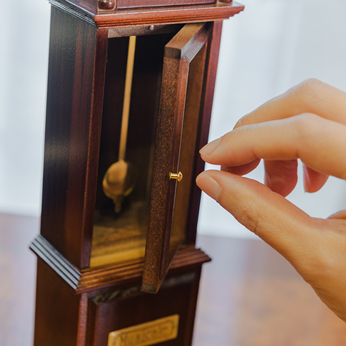 木製ミニアンティークオルゴール 古時計【YA217S】